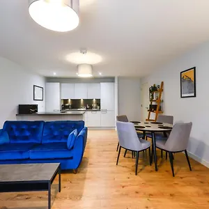 Guestready - Splendid Flat In Leith With Parking! Edinburgh